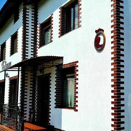 Pensiunea Platinum Targu Jiu Exterior photo